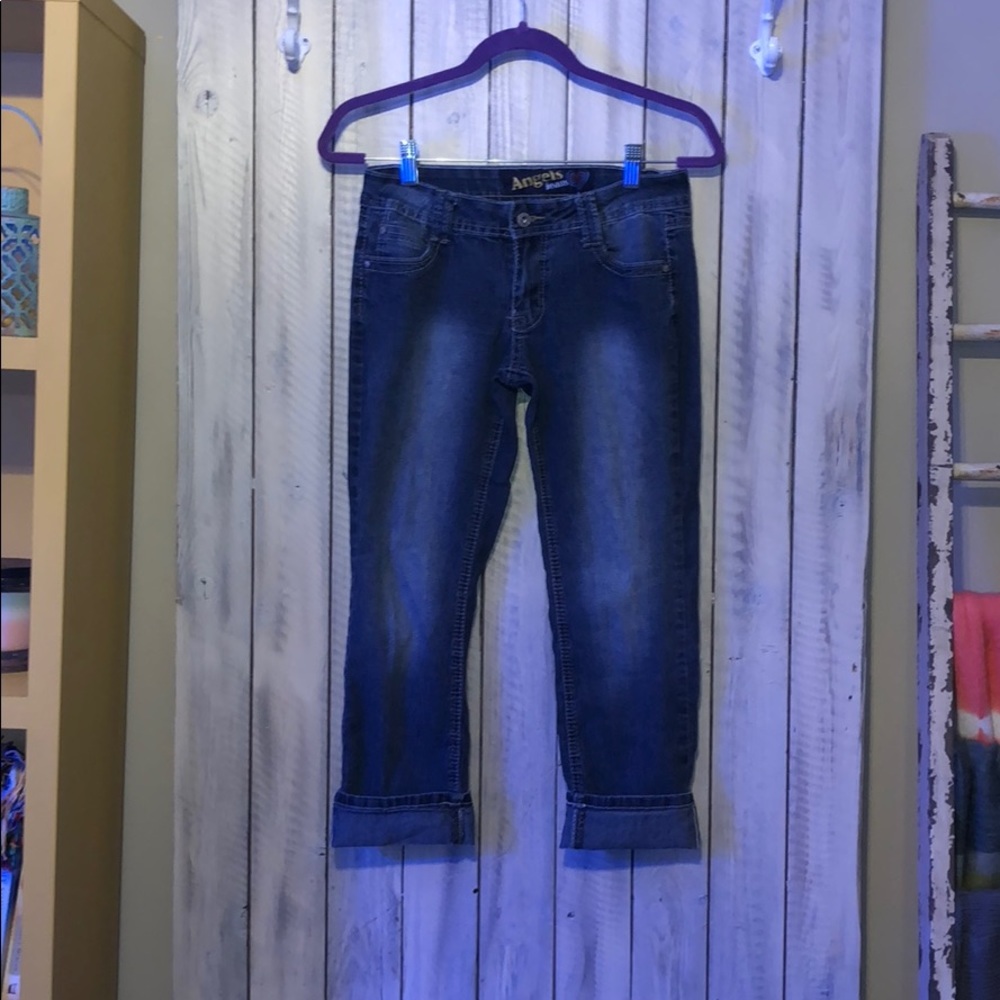 3️⃣ for 4️⃣0️⃣💰Angels Jeans capris size 7